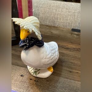 VINTAGE geese/goose/bird wearing bonnet home decor